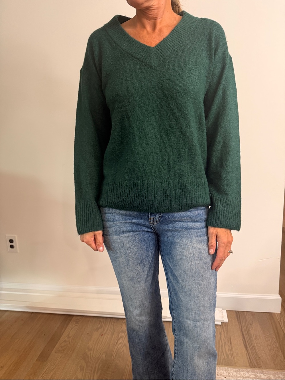 GAP Dark Green V-Neck Women's Sweater
